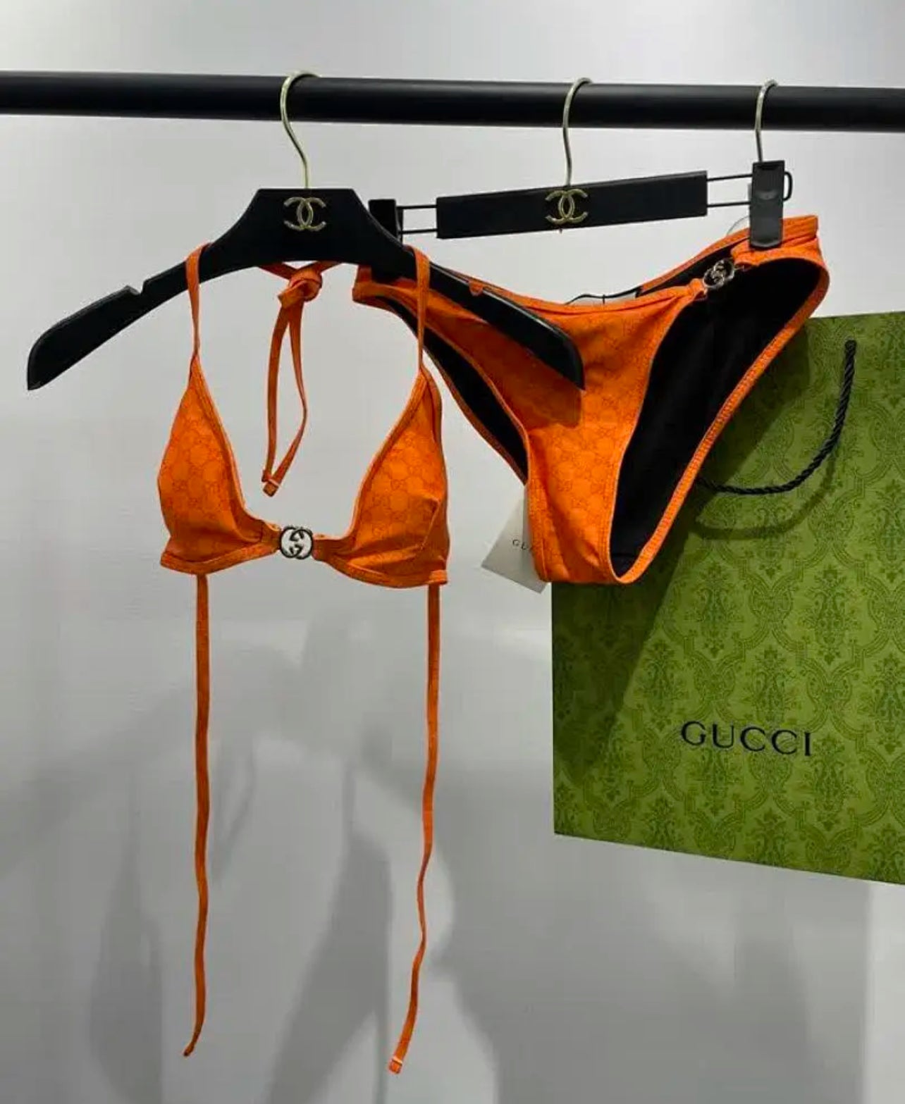 Logo Bikini