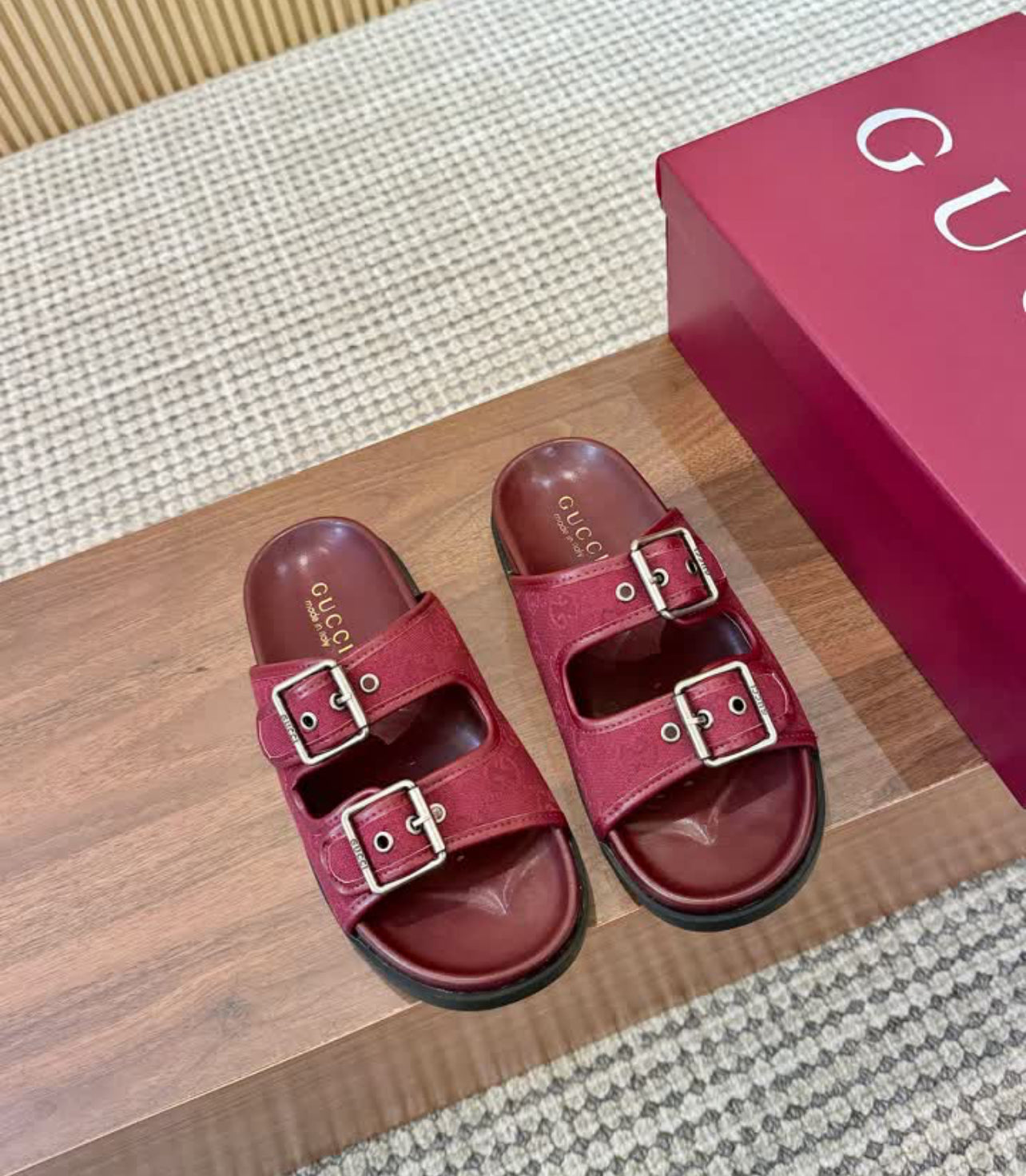 GG Sandals