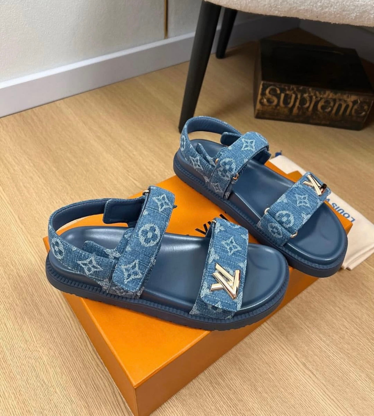 Bom Dia Sandals