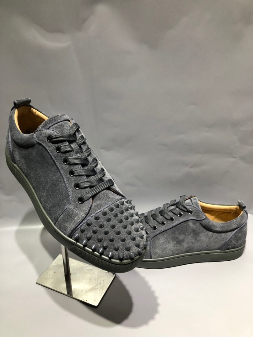 Louis Spikes Womens