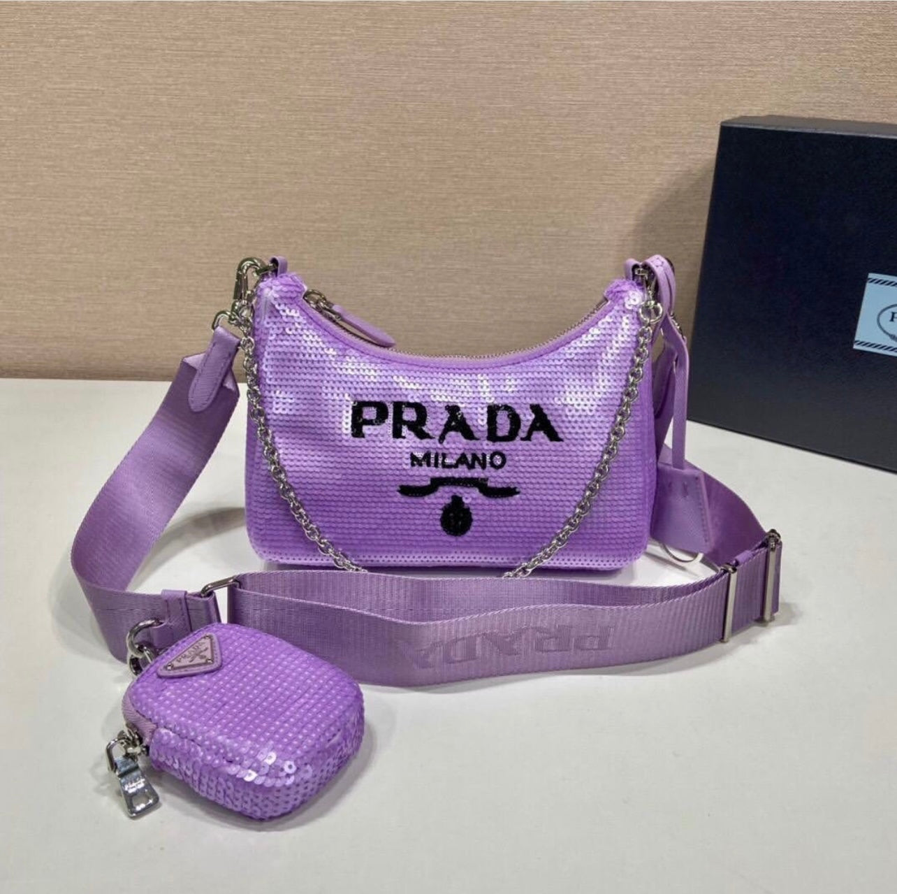 Re Edition Pochette