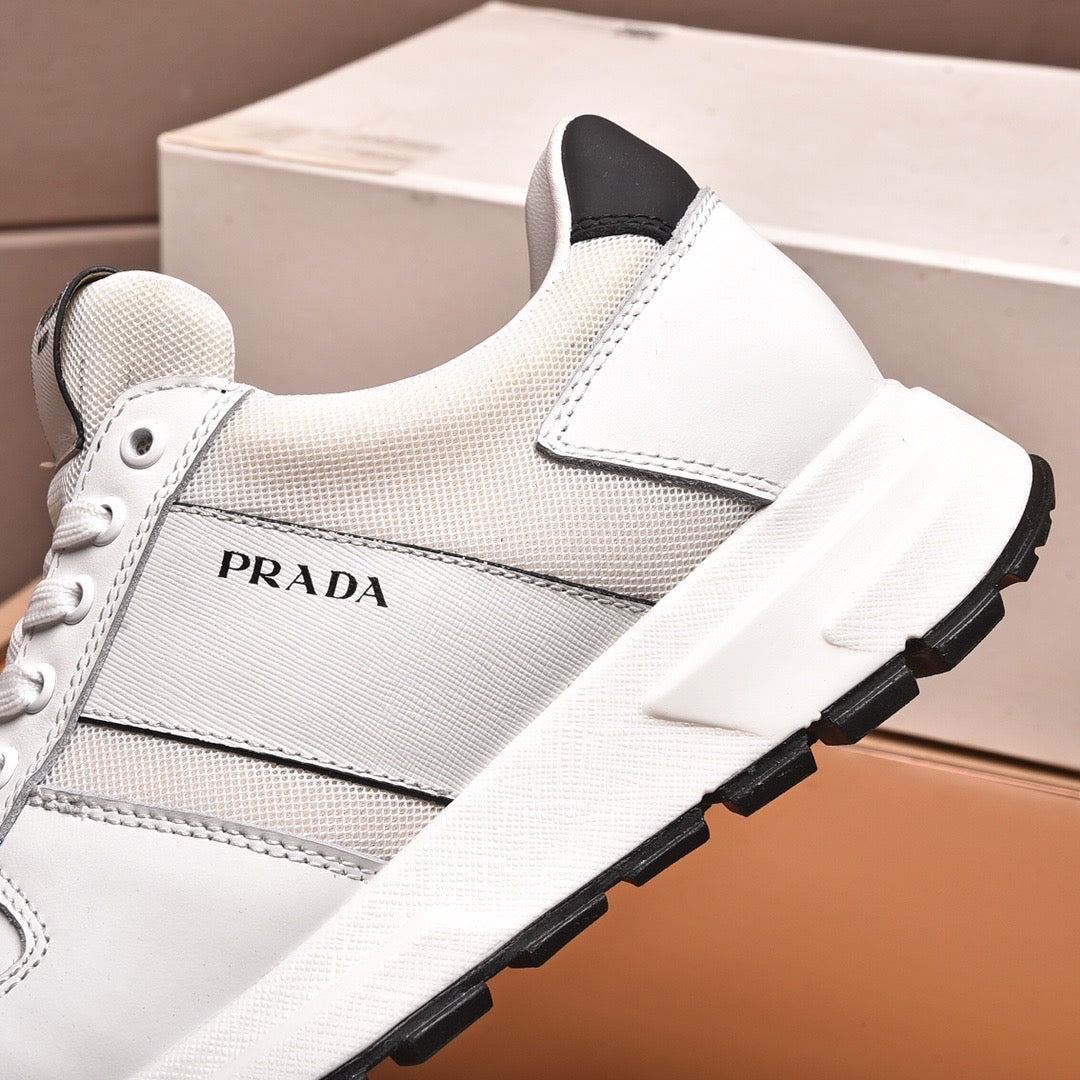 PRAX 01 Trainers