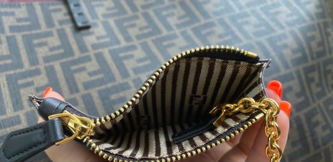 Logo Tote
