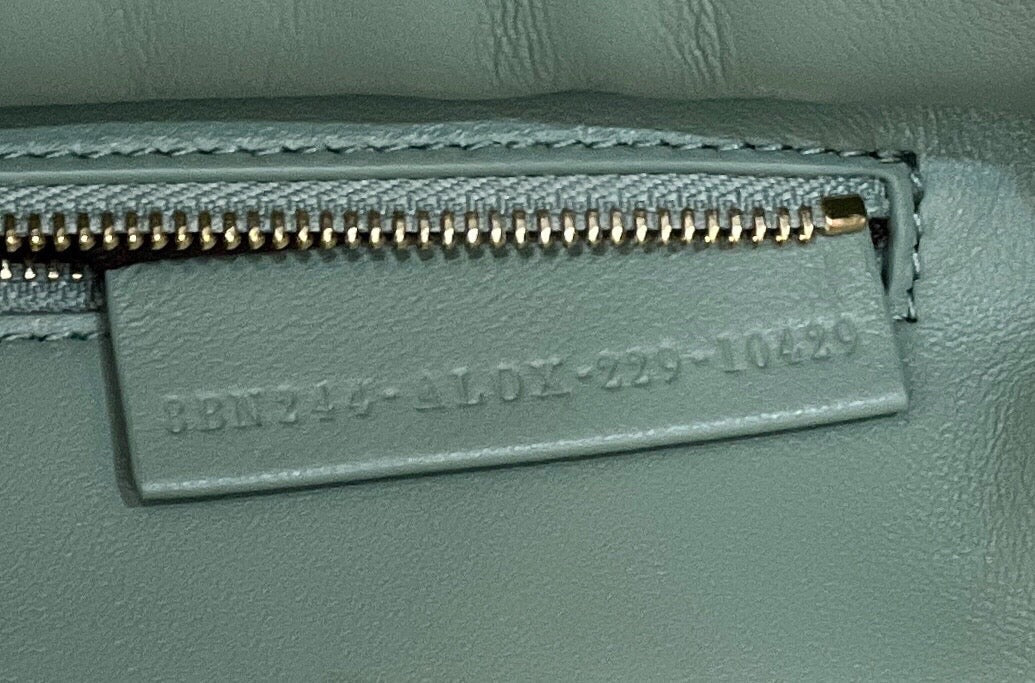 Peekaboo Mini