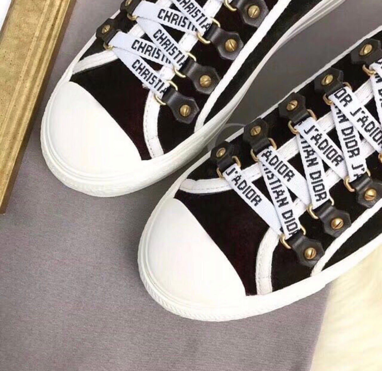 Walk N Dior