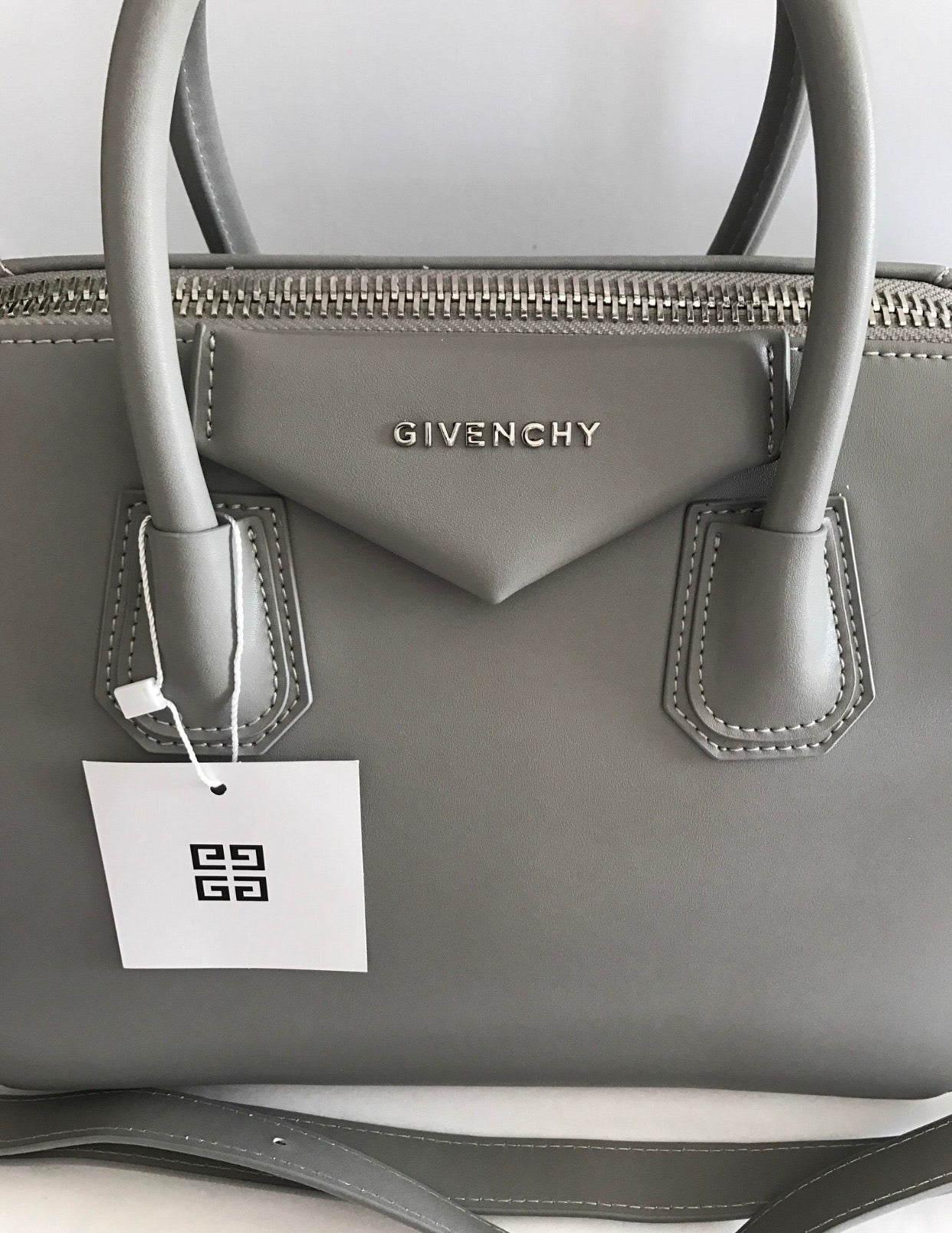 Antigona Smooth Leather