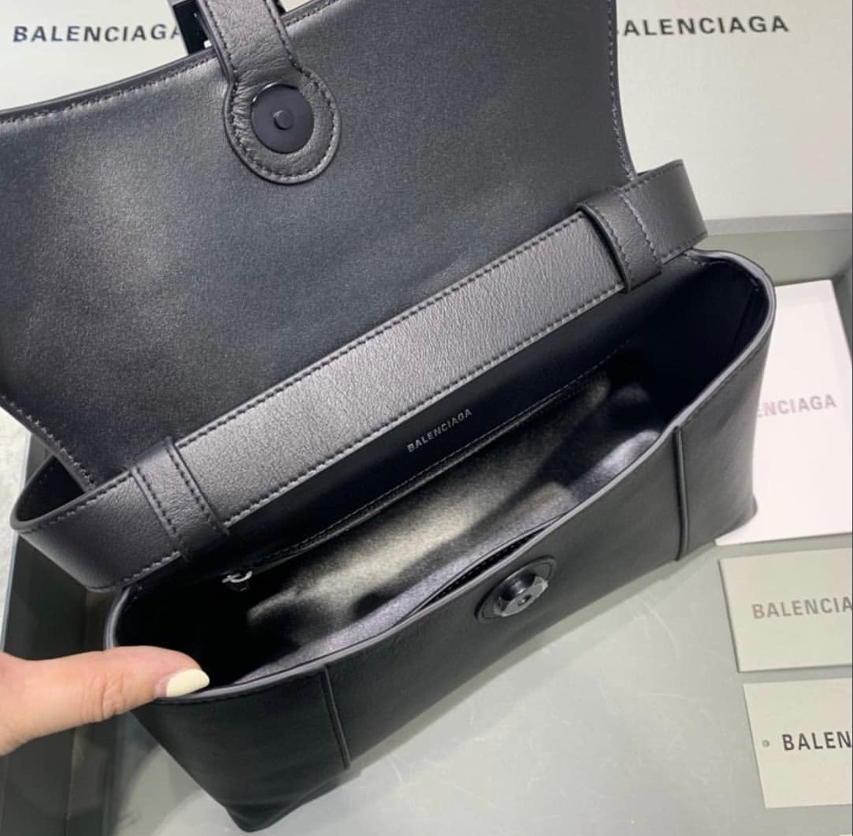 Downtown Bag