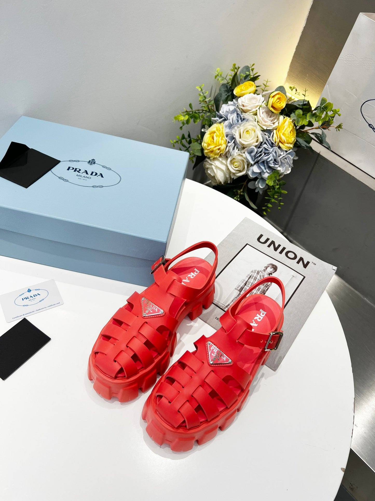 Logo Sandals