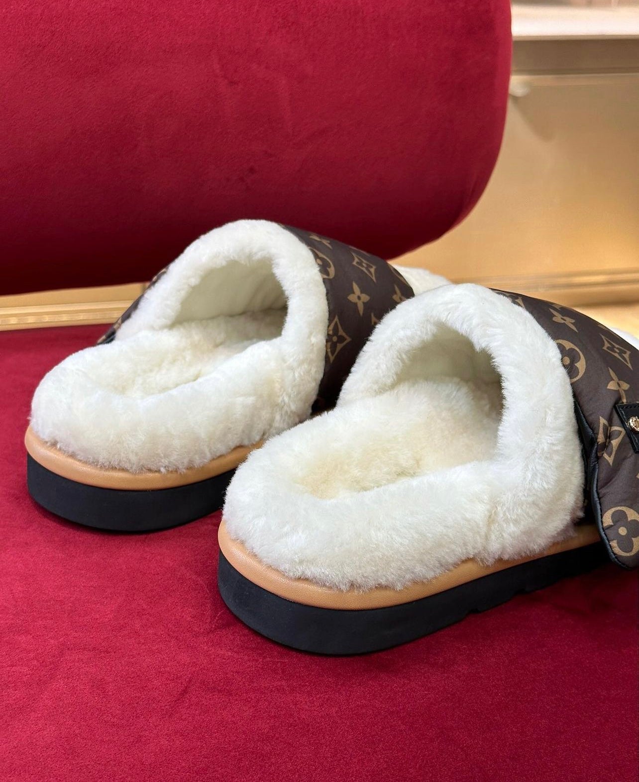 Slipper Pillow Mules