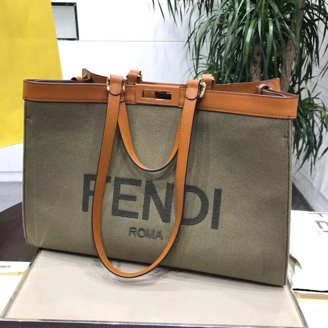 Peekaboo X Tote
