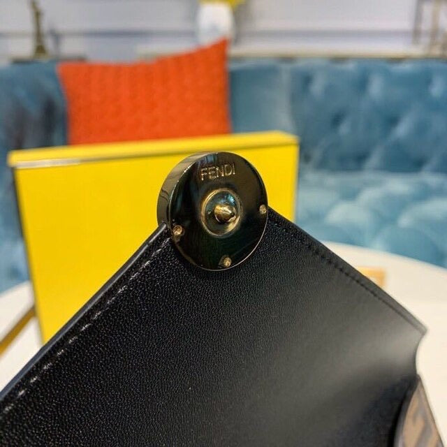 Envelope Clutch