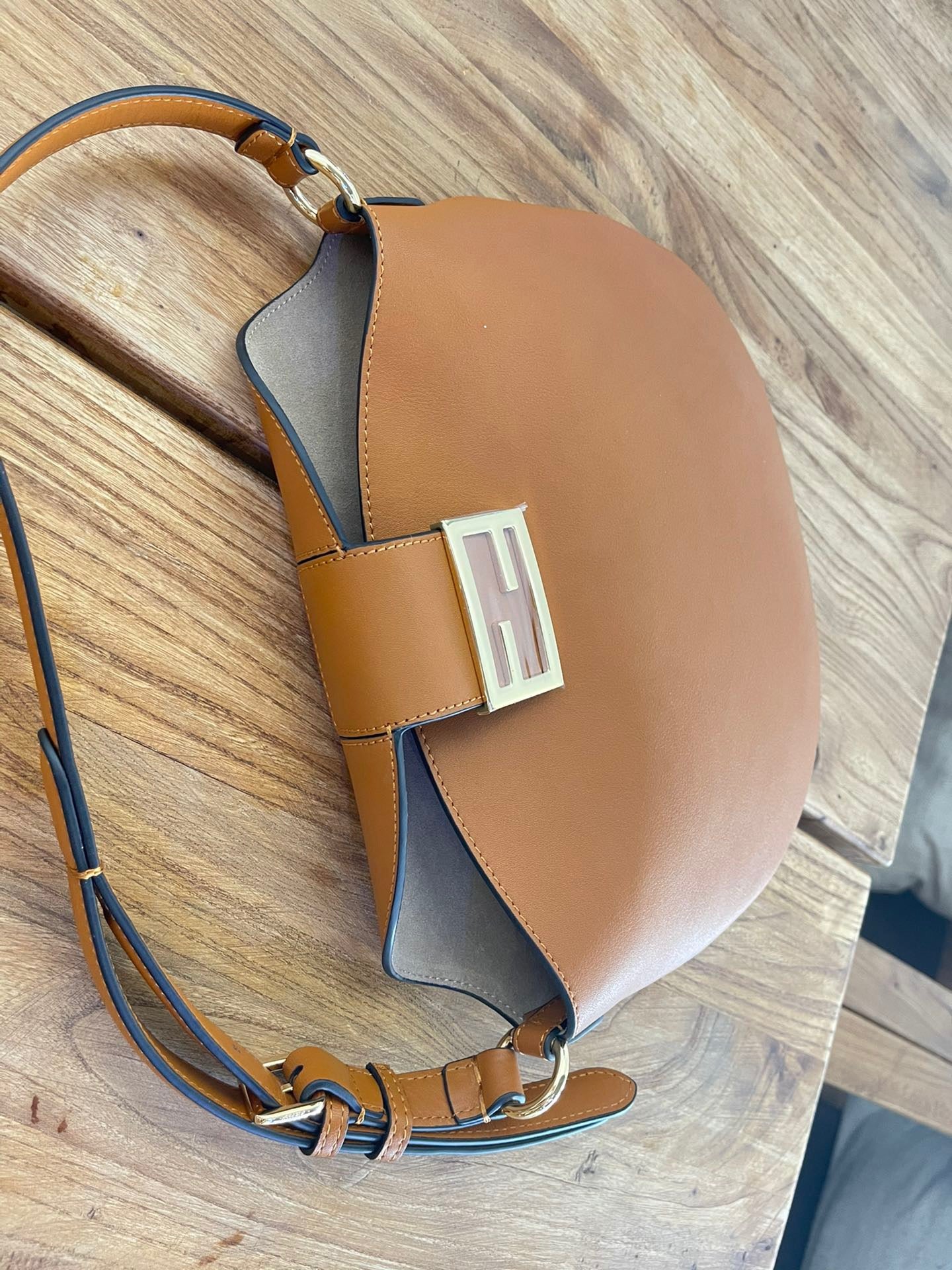 Croissant Bag