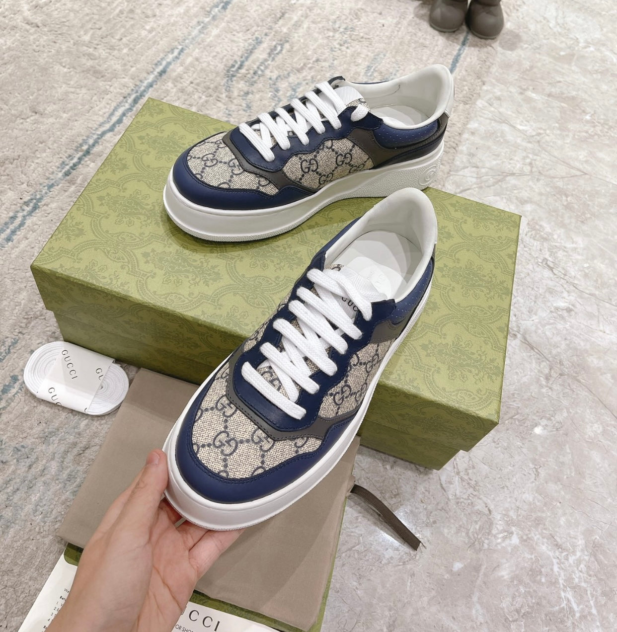 Logo Trainers