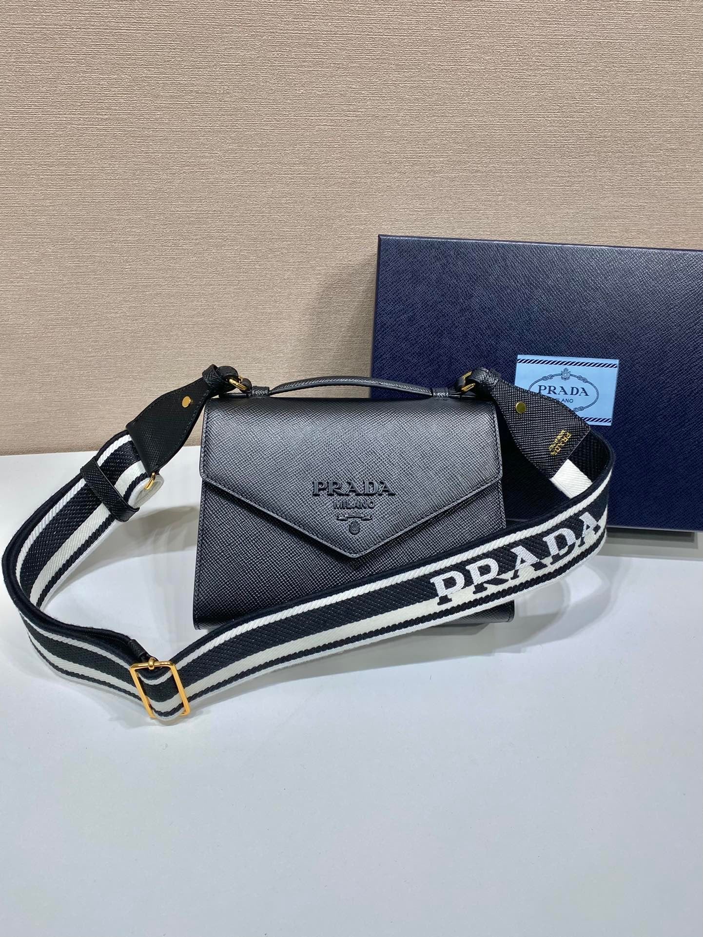 Monochrome Bag