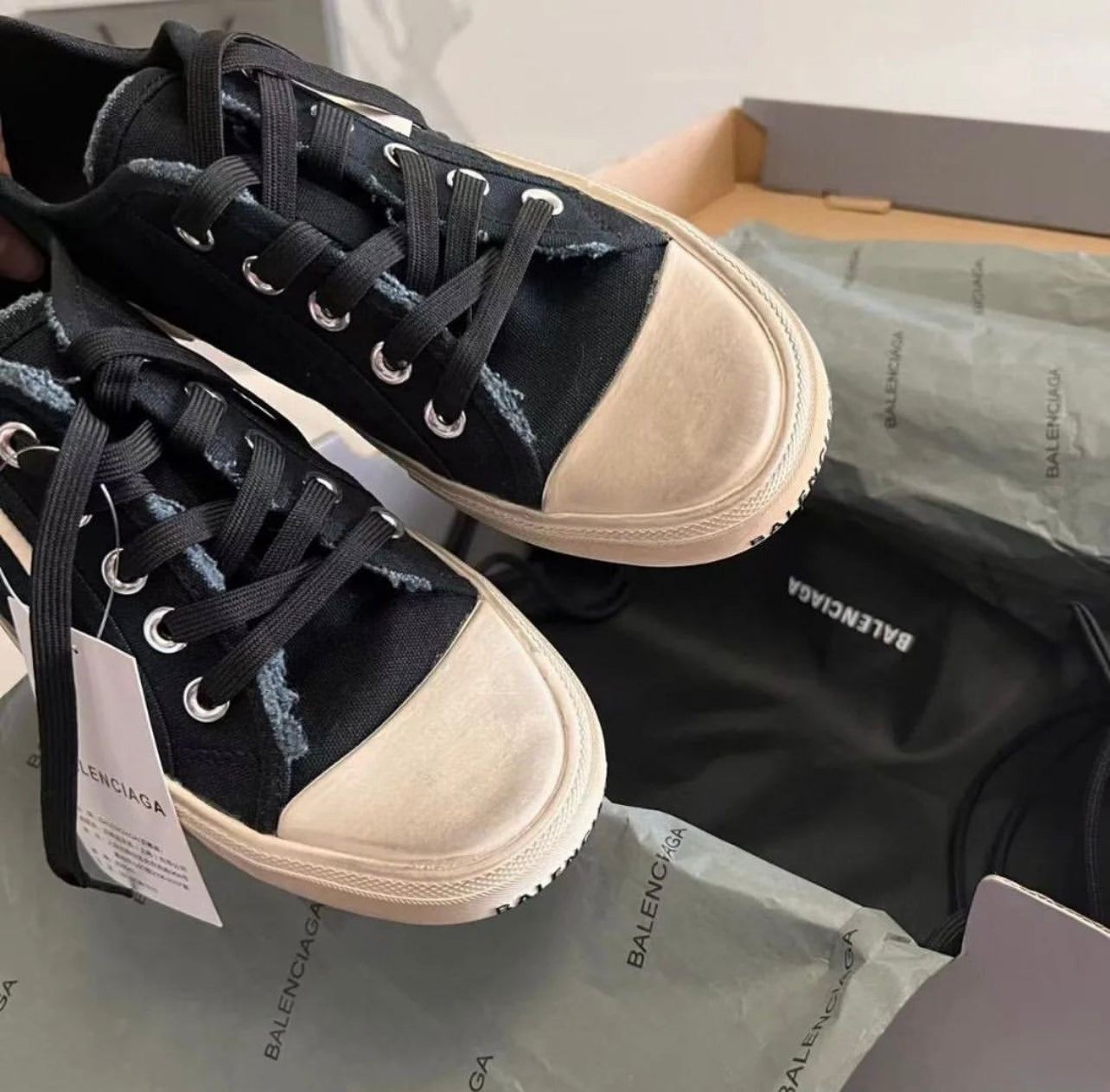 Paris Trainers