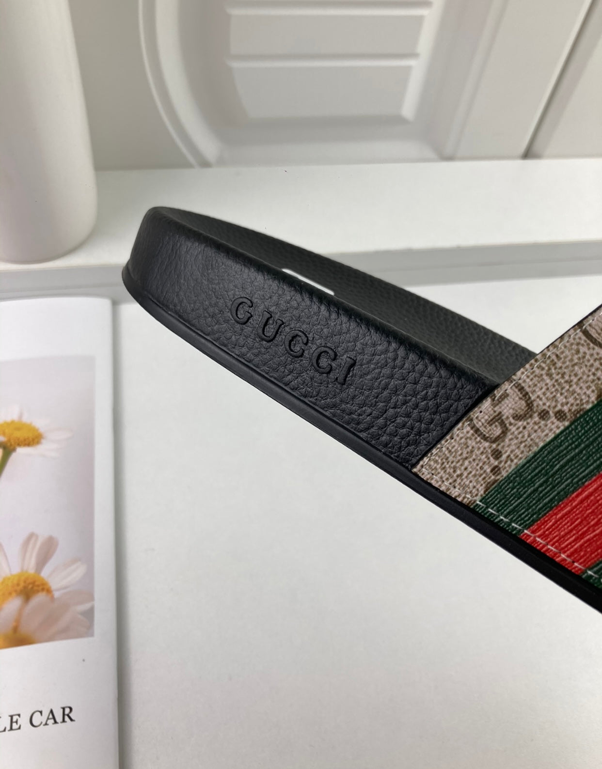 Logo Slides