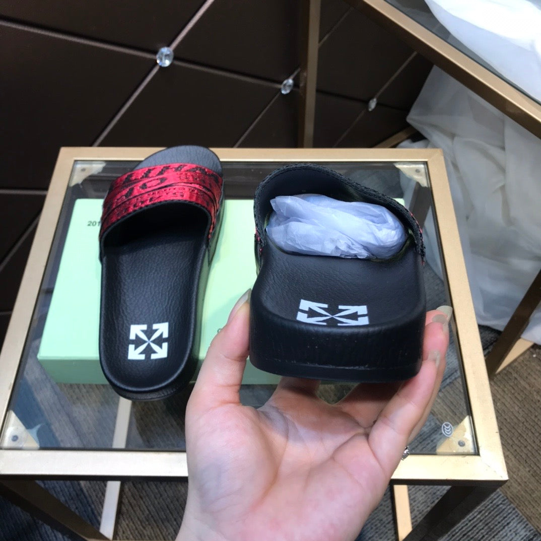 Logo Strap Slides