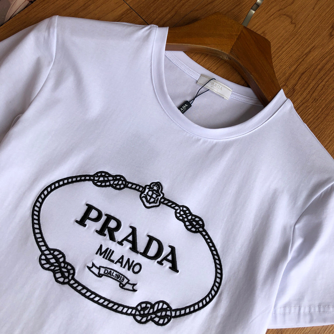 Logo Tee