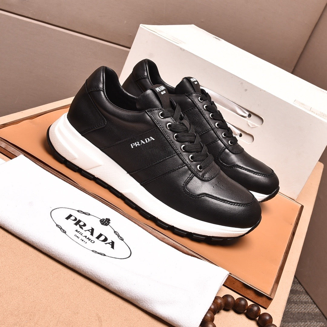 PRAX 01 Trainers
