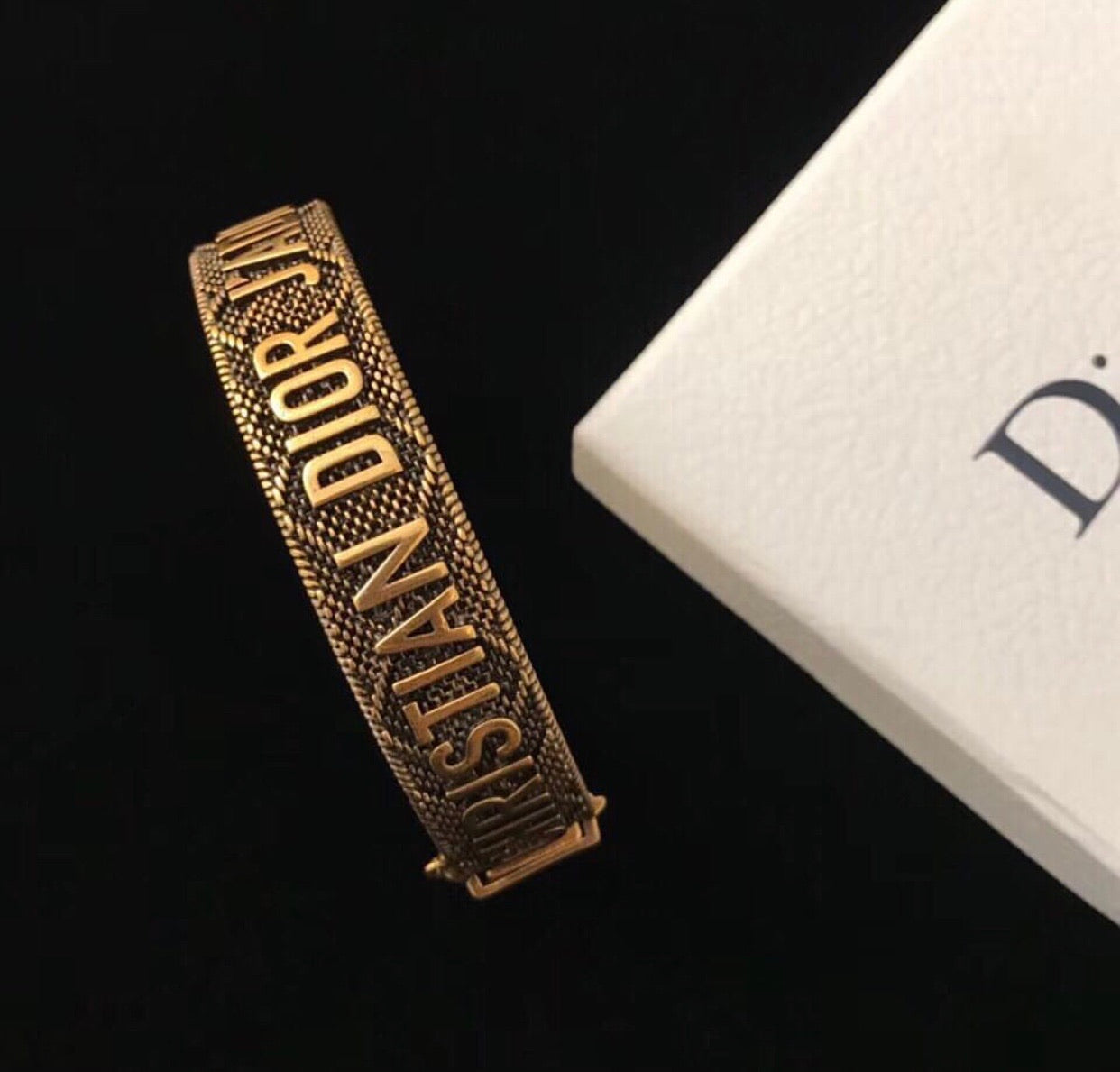 CD Bangle