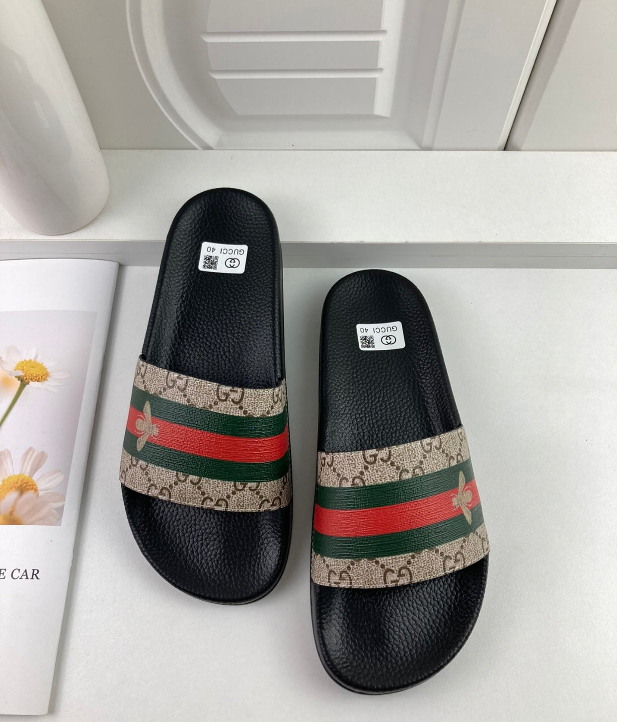 Logo Slides