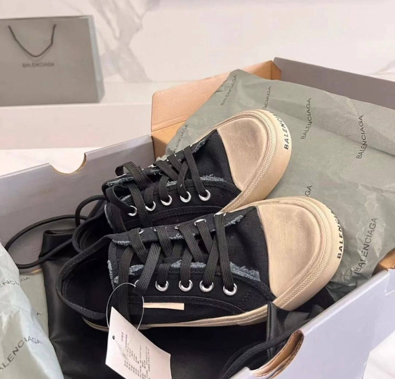 Paris Trainers