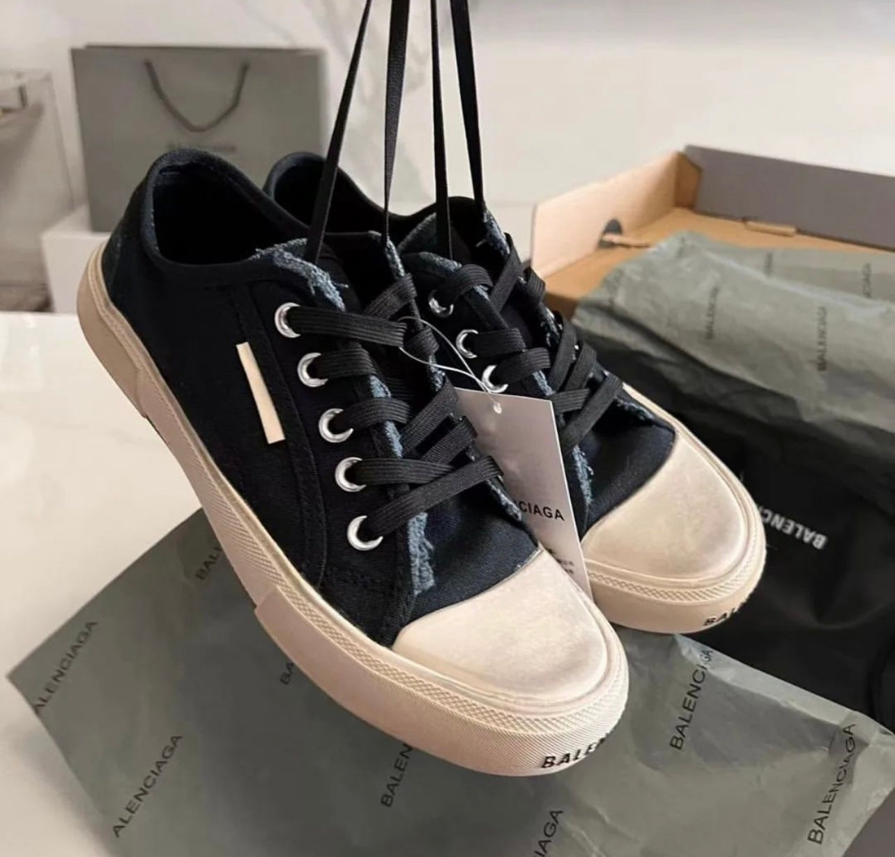 Paris Trainers