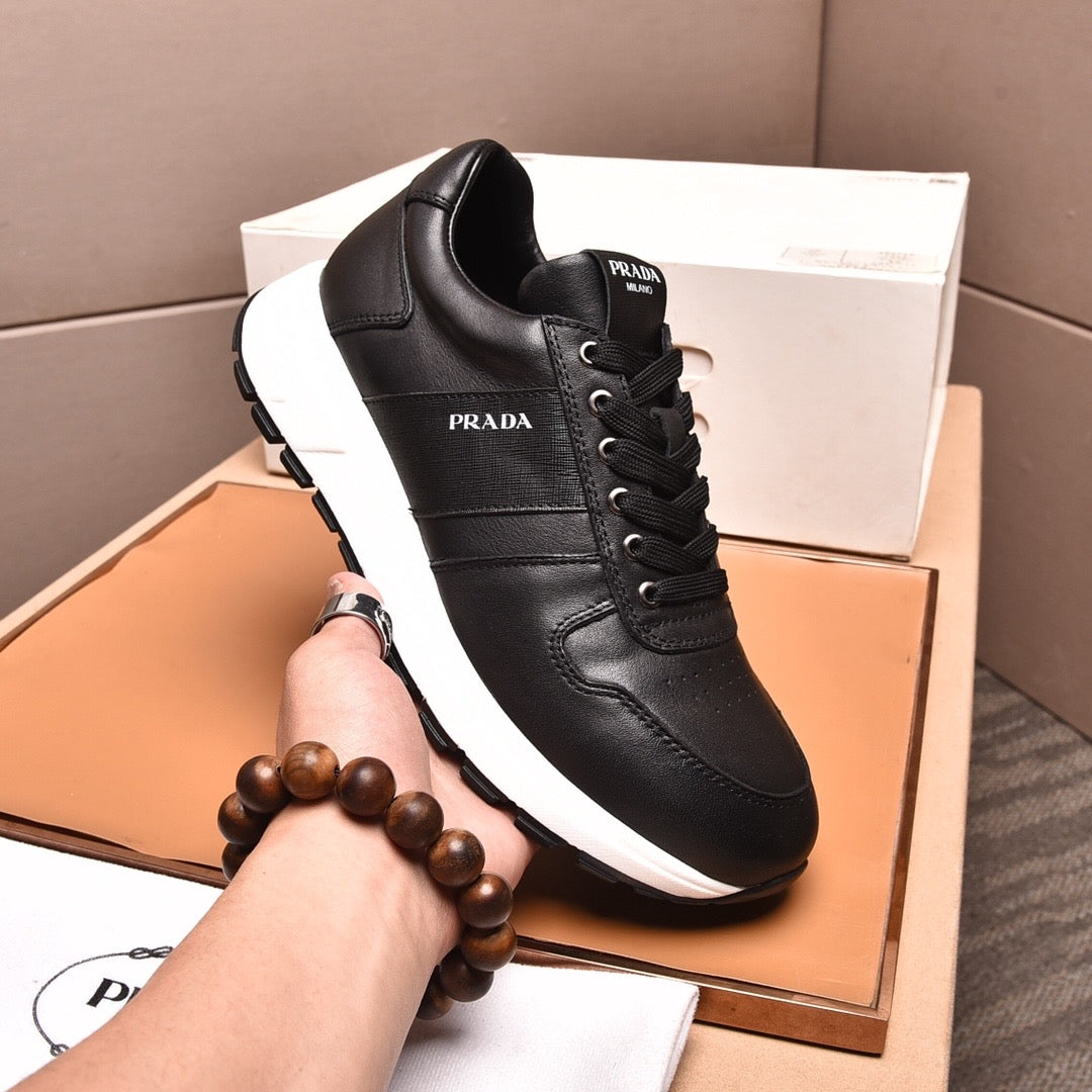 PRAX 01 Trainers