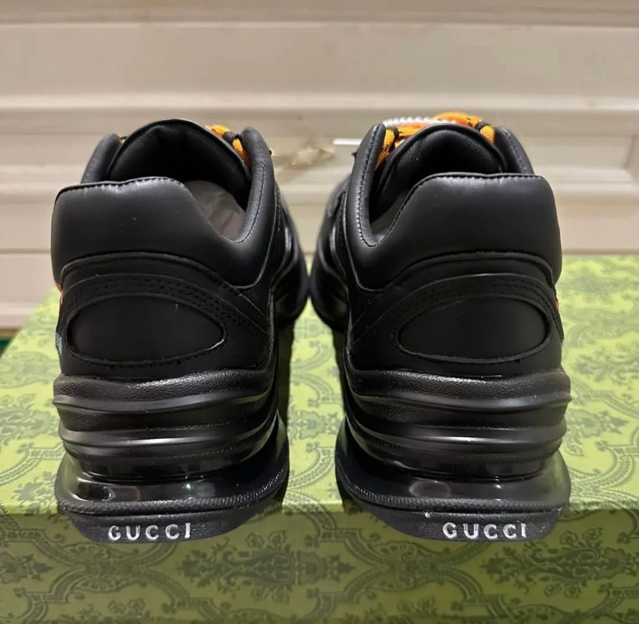 Logo Trainers