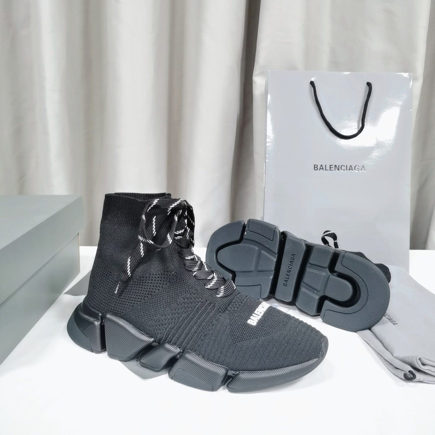 Laced Speed 2.0 Sneaker