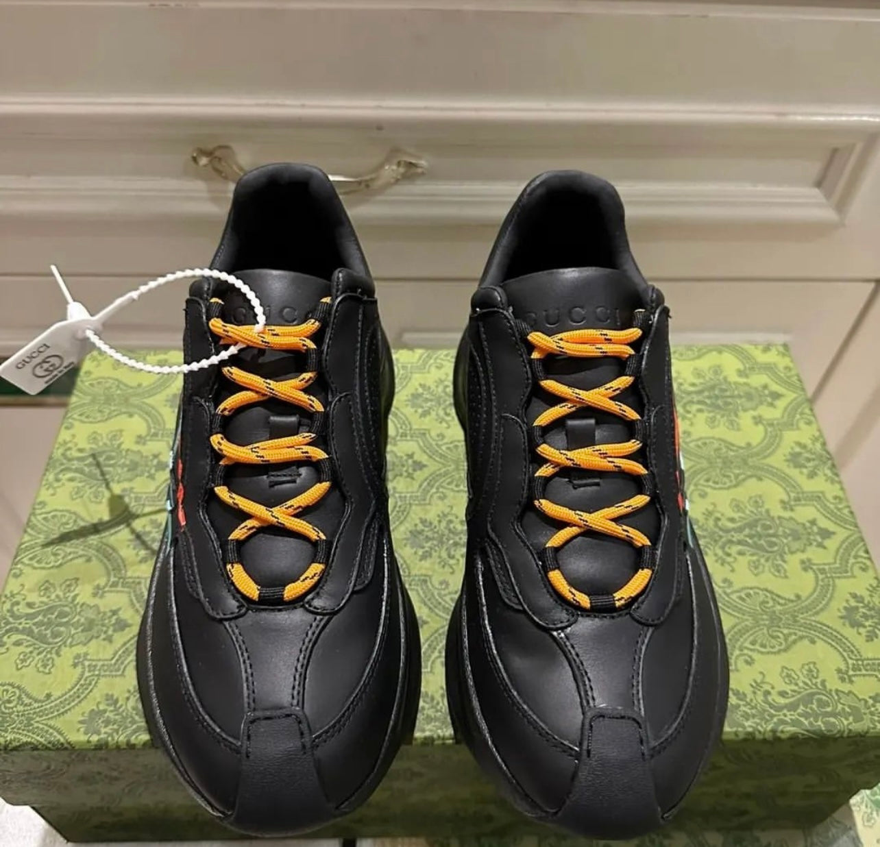 Logo Trainers