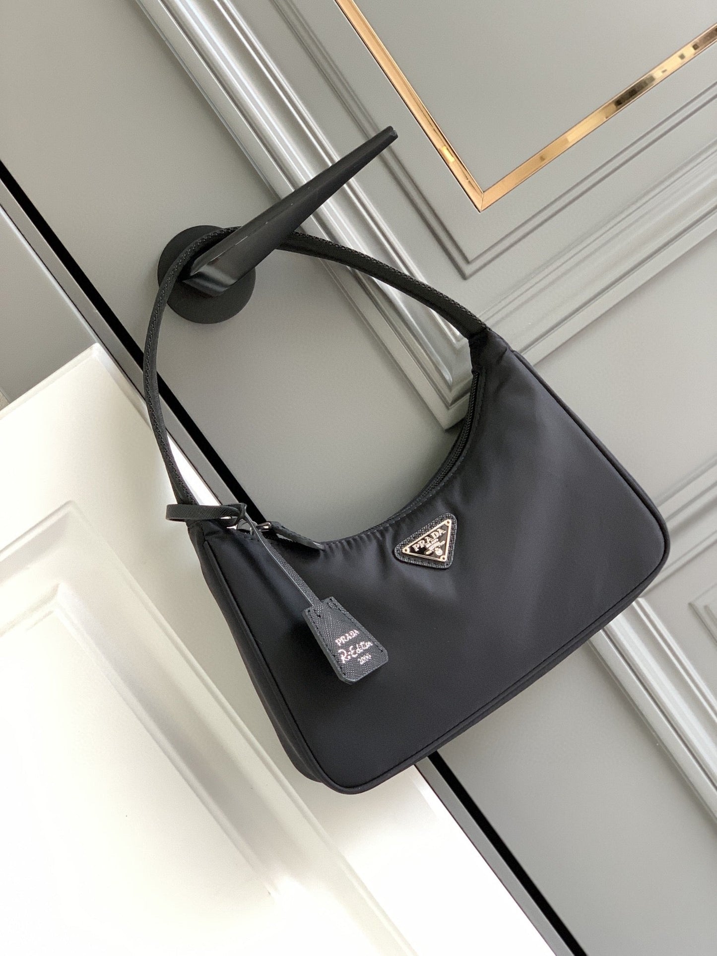Re Edition Shoulder Bag