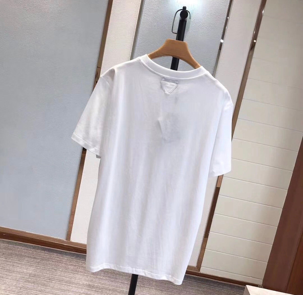 Logo Tee