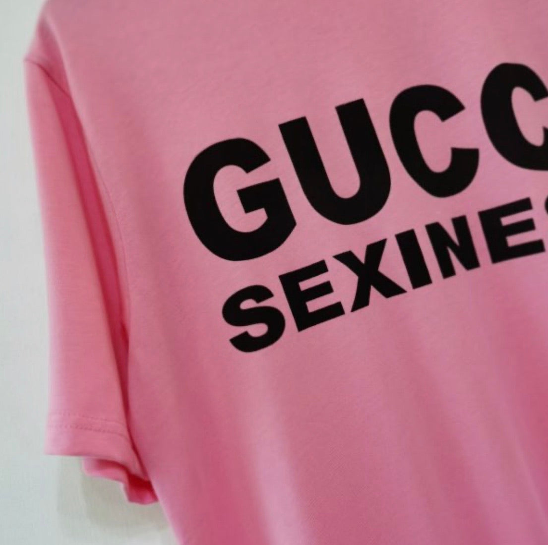 Logo Tee