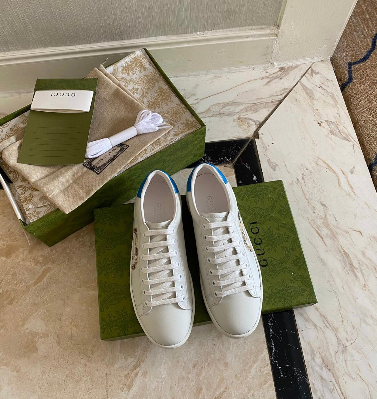 Logo Trainers