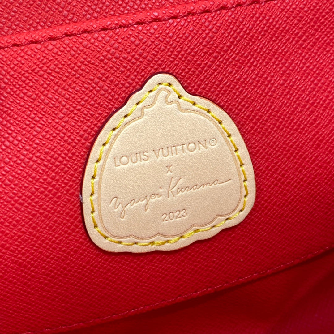 Cosmetic Pouch