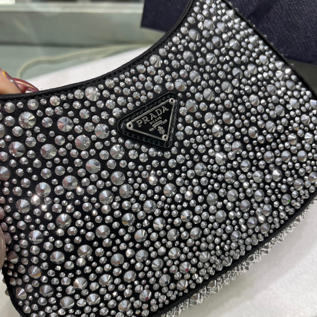 Cleo Crystal