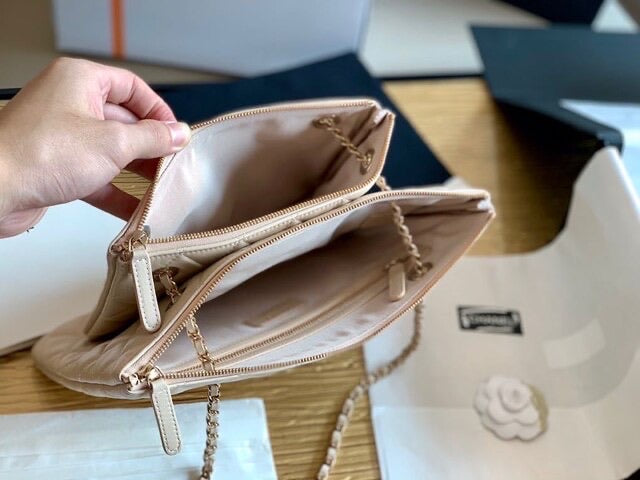 Lambskin Chain Bag