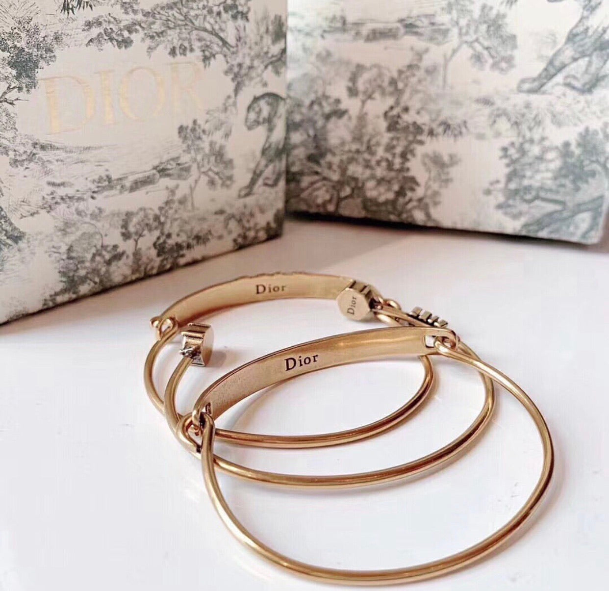 Revolution Bangle Set