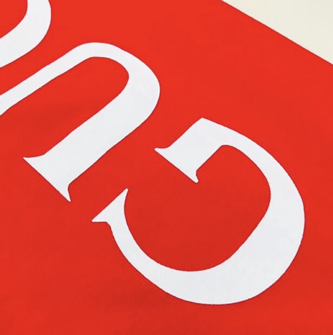 Logo Tee