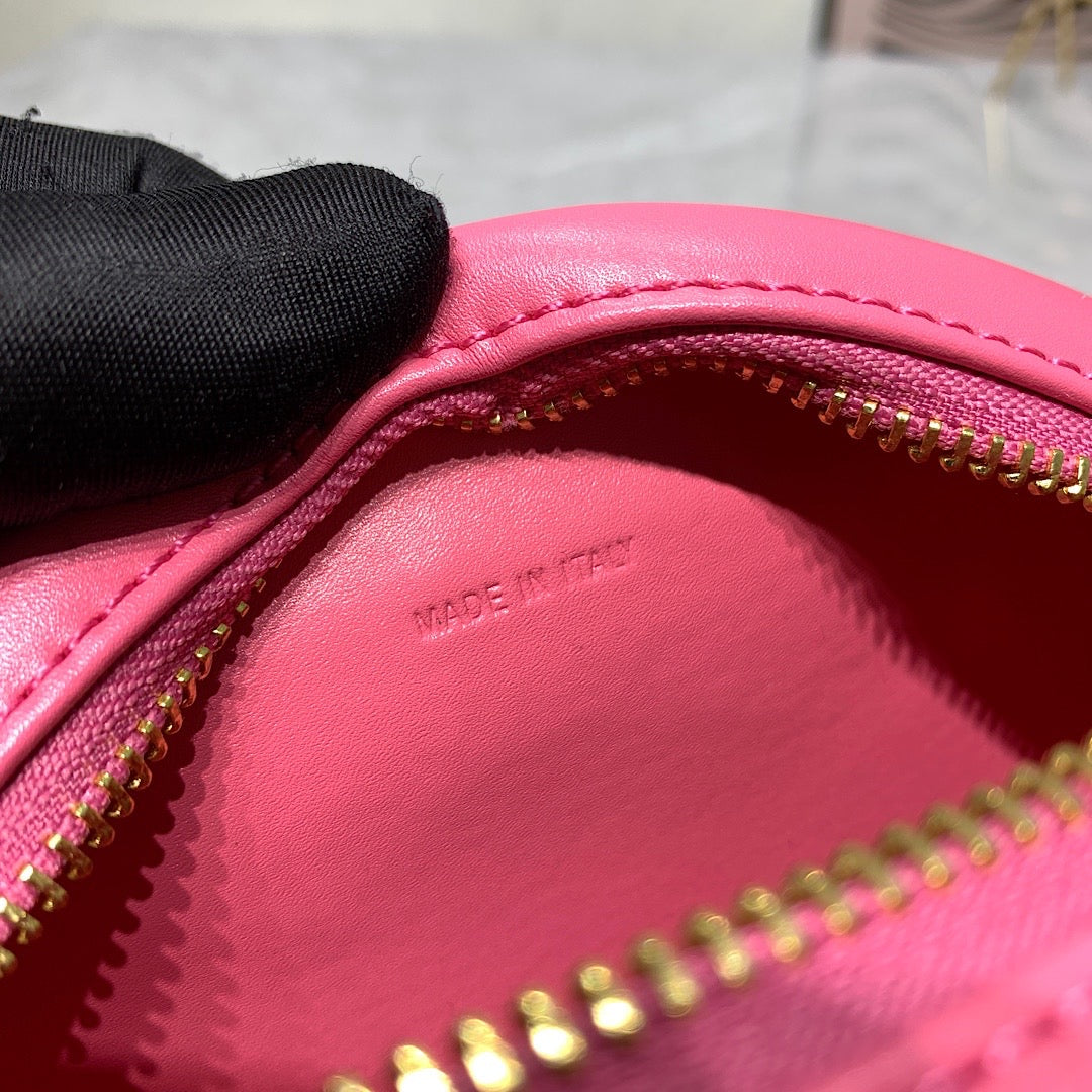 Oval Crossbody Triomphe